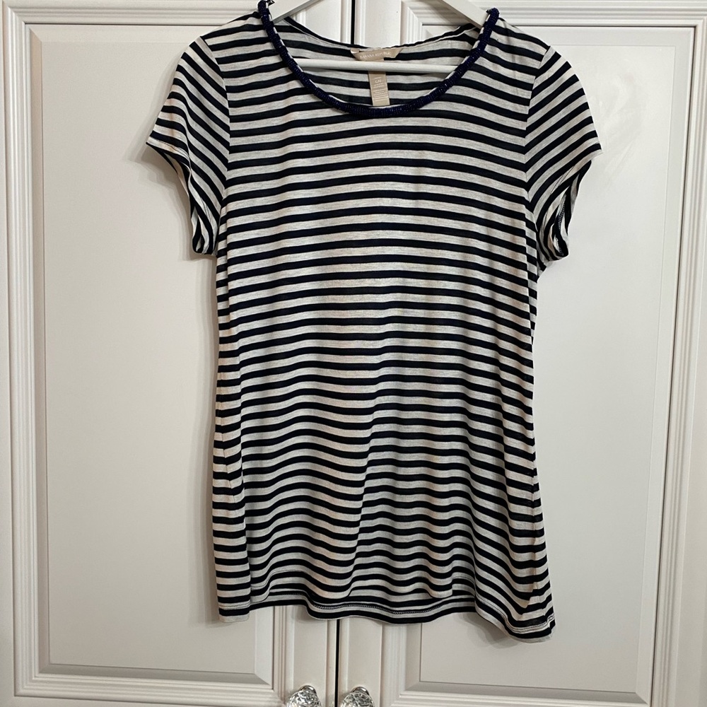 Banana Republic Sz Large Striped Navy/White Short Sleeve Tee Beaded Neckline
